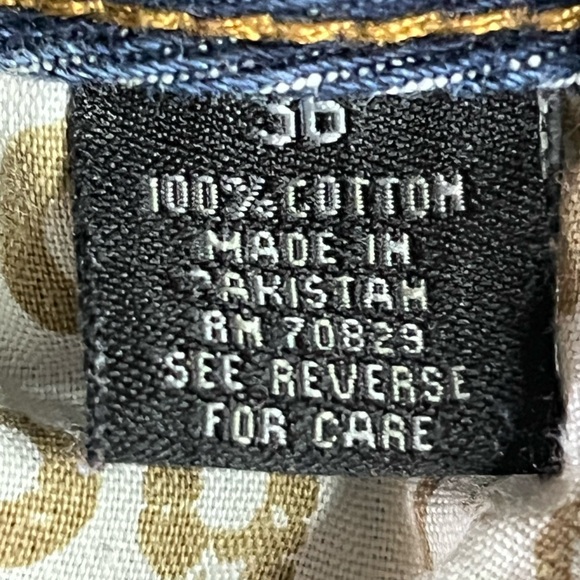 Ripped Grunge Y2K Blue Jean Shorts Men’s Size 36 Waist Rue21 Black Brand NWOT - Picture 4 of 7